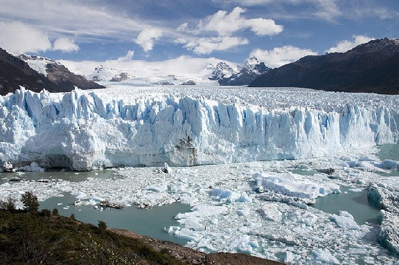 Guided and self guided walking tours in Patagonia