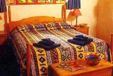 Accommodation at Gorges Lodge is in 10 furnished chalets