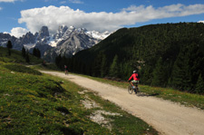 Mountainbiking around the Dolomites
